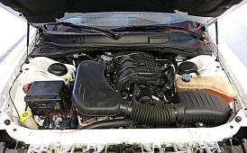 Dodge Challenger z rocznika 2014 (5/8)