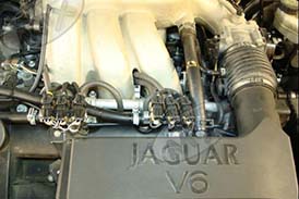 jaguar x type 2.5 v6 2004 (4/8)