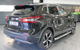 Nissan Qashqai 1.6 z rocznika 2017 (2/8)