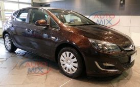 Opel Astra 1.4 2013 100KM (1/8)