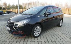Opel Zafira 1.4, 140 KM, rocznik 2014 (1/8)
